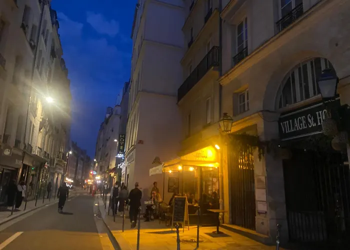 Parislouvresamaritainecharme